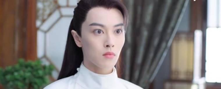 小女霓裳第2集分集剧情介绍